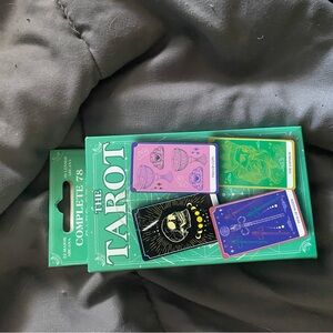 Green 'The Tarot' Complete 78-Card Deck